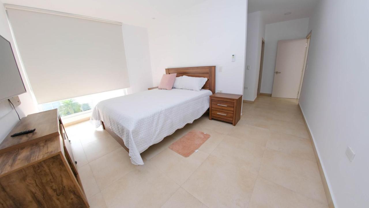 Apartment Urbanizacion Privada, Seguridad Y Confort Manta