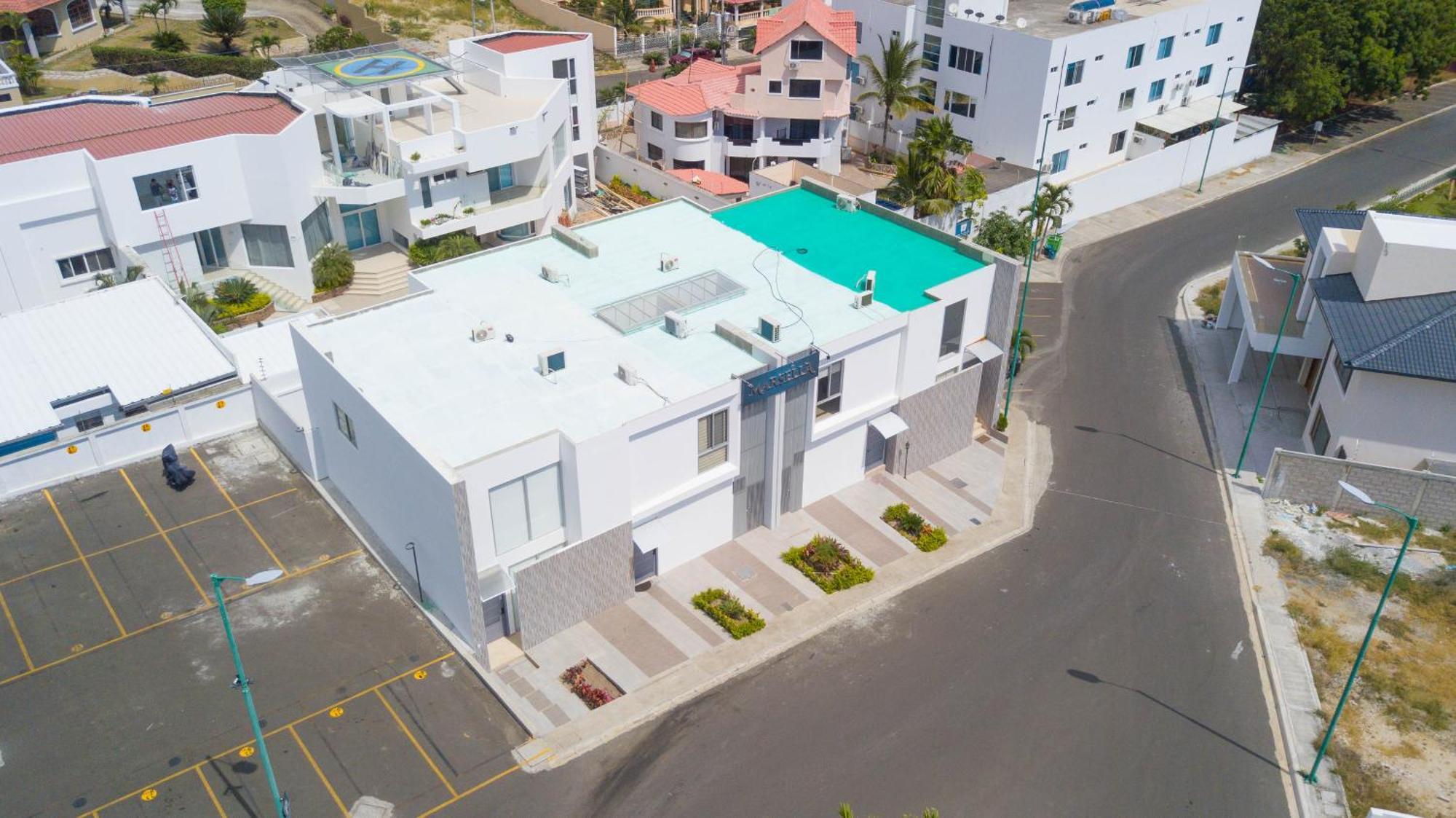 Apartment Urbanizacion Privada, Seguridad Y Confort Manta